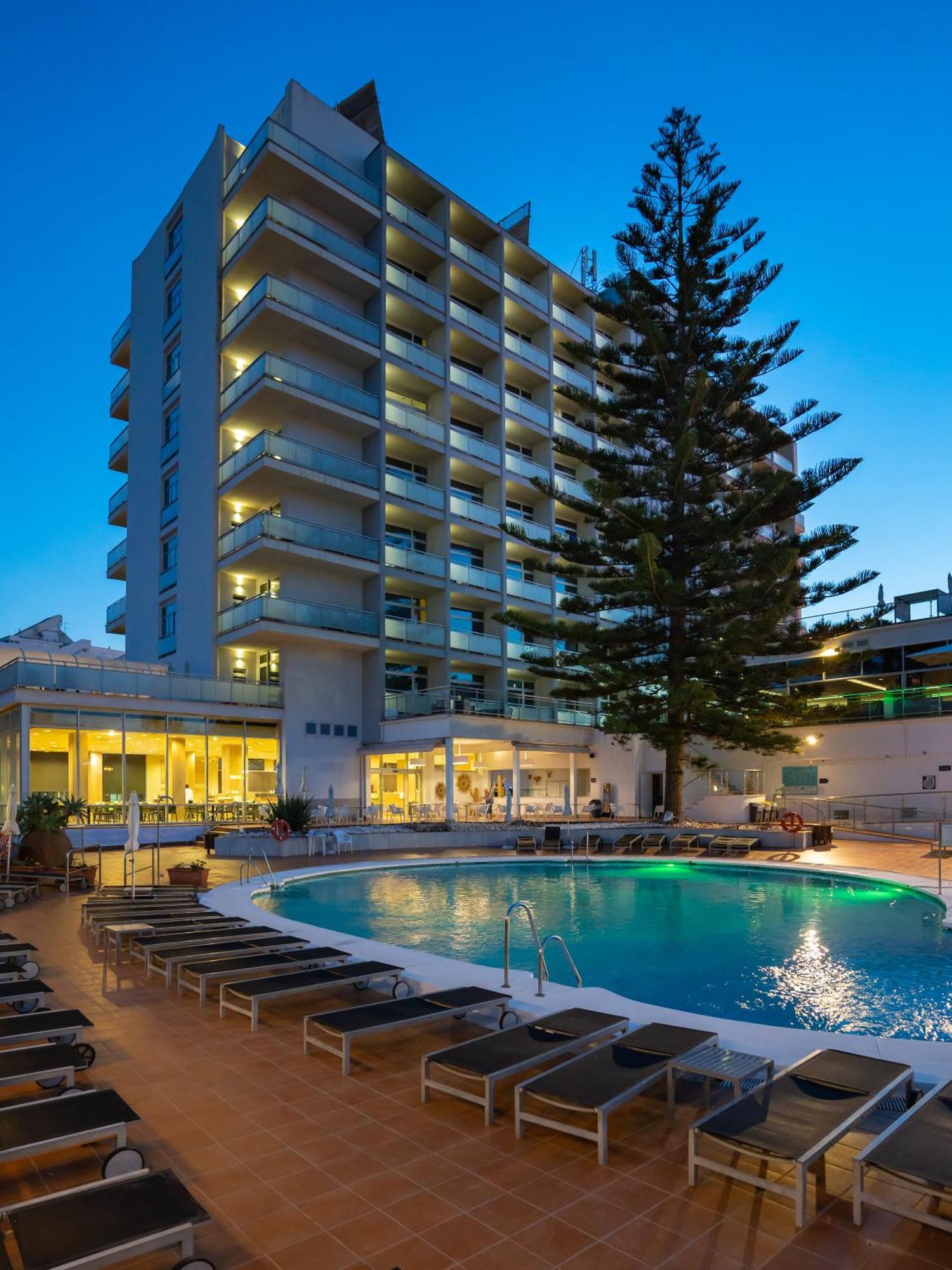 Medplaya Hotel Riviera - Adults Recommended Benalmádena Exteriör bild
